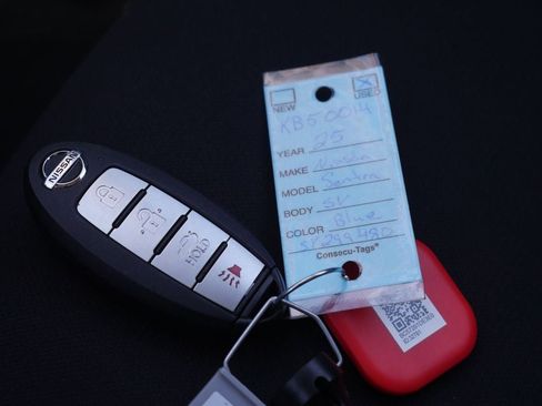 Used 2025 Nissan Sentra SV FWD image 41