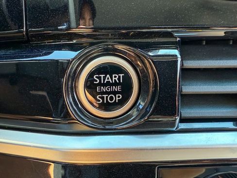 Certified 2024 Nissan Pathfinder SL AWD/4WD image 27