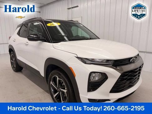 Used 2022 Chevrolet TrailBlazer RS w/ Sun and Liftgate Package AWD/4WD image 1