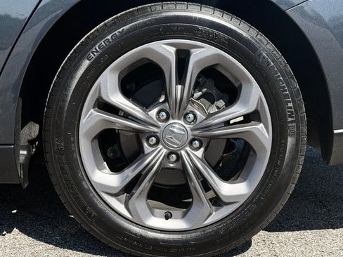 Used 2024 Honda Accord EX image 38