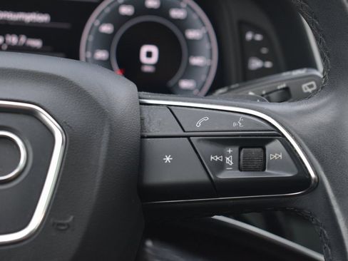 Used 2022 Audi Q7 2.0T Premium image 17