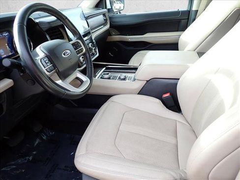 Used 2023 Ford Expedition Max Limited image 13