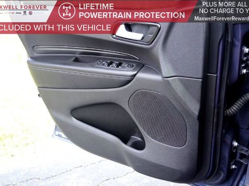 Used 2021 Dodge Durango SXT image 21