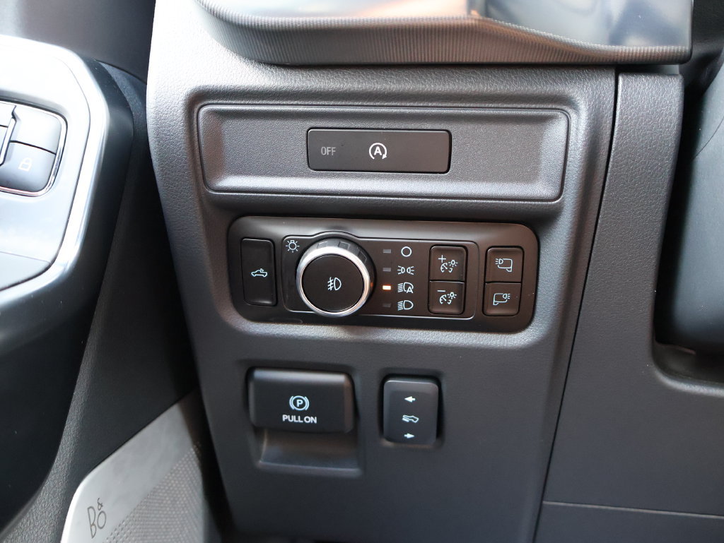 Used 2025 Ford F150 Platinum w/ Equipment Group 702A High AWD/4WD image 30