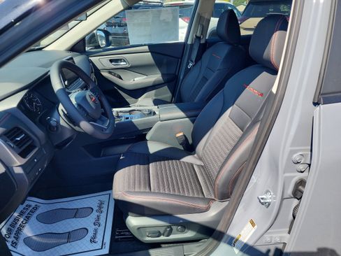 New 2026 Nissan Rogue SV image 11