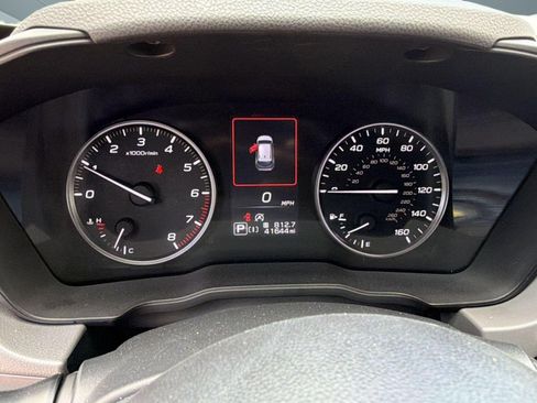 Used 2025 Subaru Crosstrek 2.5i Premium AWD/4WD image 22
