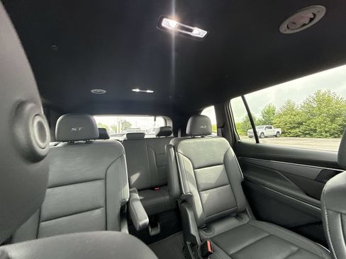 Certified 2025 Buick Enclave Sport Touring w/ LPO, Floor Liner Package FWD image 32