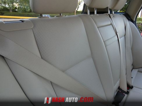 Used 2014 Mercedes-Benz GLK 350 2WD image 33