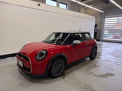 New 2026 MINI Cooper S image 1