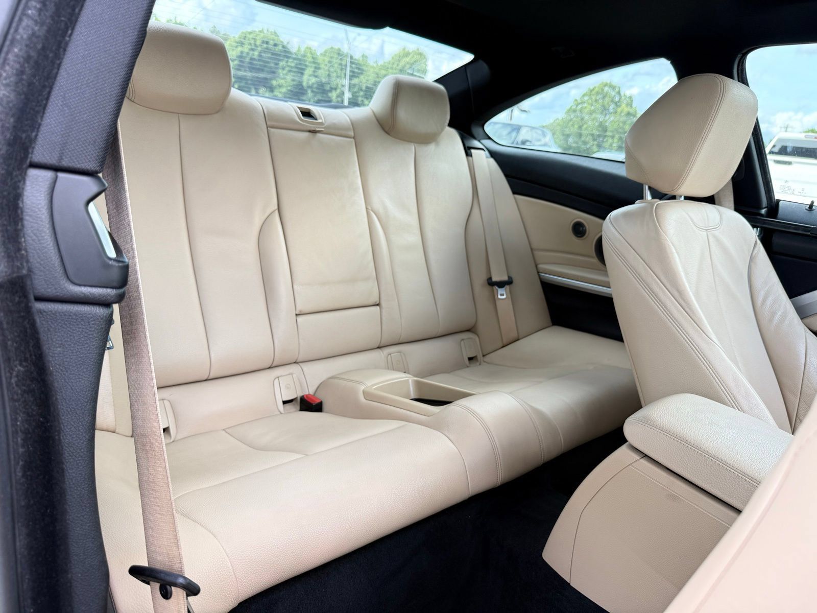 Used 2019 BMW 440i Coupe w/ M Sport Package RWD image 28