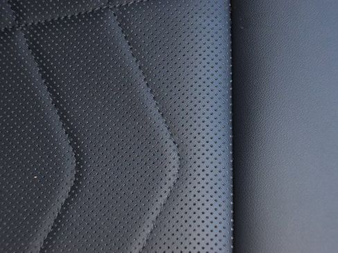 Used 2025 BMW X1 xDrive28i image 31