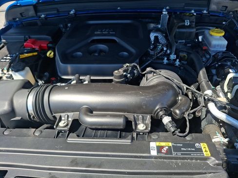 Used 2025 Jeep Wrangler Unlimited Sport AWD/4WD image 26