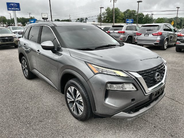 Used 2023 Nissan Rogue SV AWD/4WD image 17