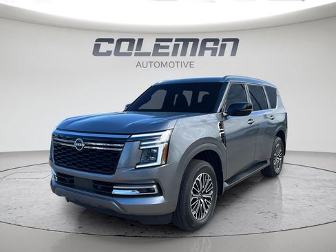 Used 2025 Nissan Armada Platinum w/ Convenience Package image 1