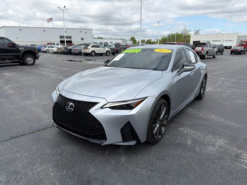 Used 2023 Lexus IS 350 F Sport w/ Navigation Package AWD/4WD image 3