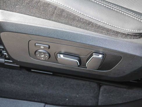 Used 2025 BMW X3 xDrive30i w/ M Sport Package image 21