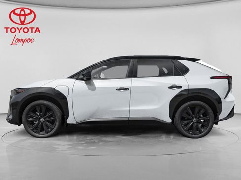 New 2025 Toyota bZ4X AWD image 3