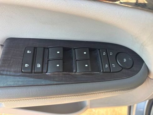 Used 2017 Buick Enclave Premium w/ Experience Buick Package AWD/4WD image 10