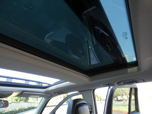 Used 2012 Mercedes-Benz GLK 350 2WD image 56