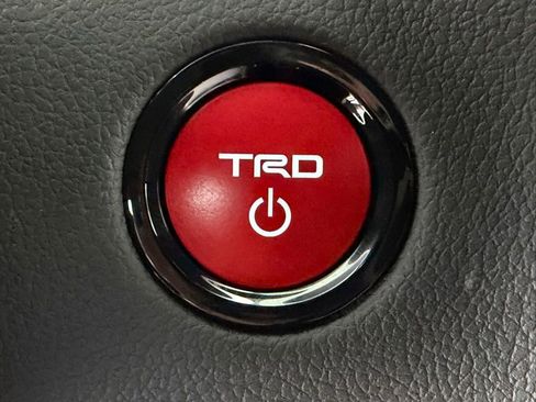 New 2026 Toyota Tundra Limited AWD/4WD image 24