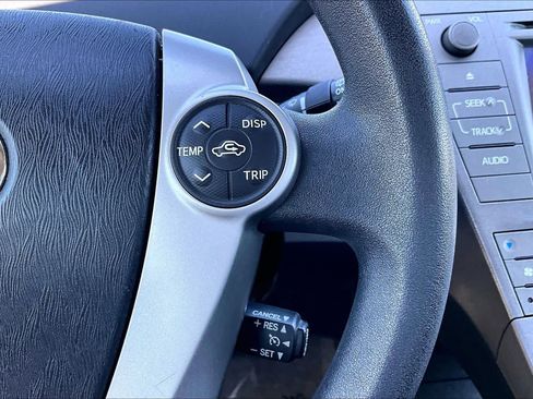 Used 2015 Toyota Prius Two FWD image 22