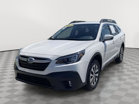Used 2022 Subaru Outback Premium AWD/4WD image 14