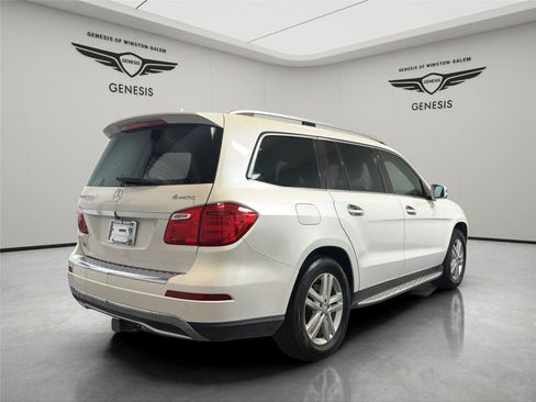 Used 2013 Mercedes-Benz GL 450 4MATIC image 5