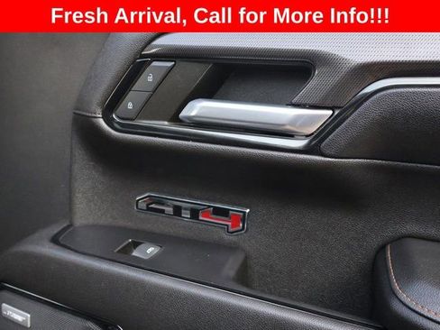 Used 2023 GMC Sierra 1500 AT4 w/ Technology Package AWD/4WD image 8