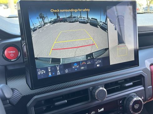 Used 2025 Toyota Tacoma TRD Pro AWD/4WD image 34