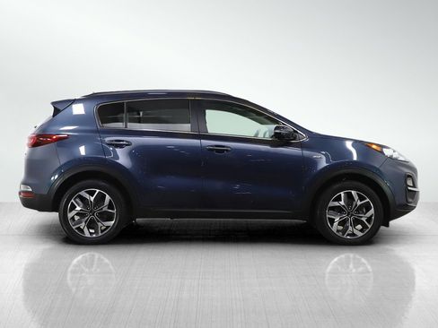 Used 2021 Kia Sportage EX w/ EX Technology Package image 6