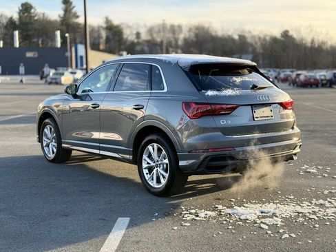 Certified 2025 Audi Q3 2.0T Premium w/ Convenience Package image 4