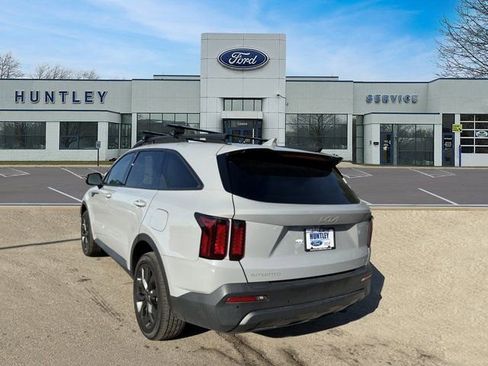 Used 2023 Kia Sorento X-Line EX image 6