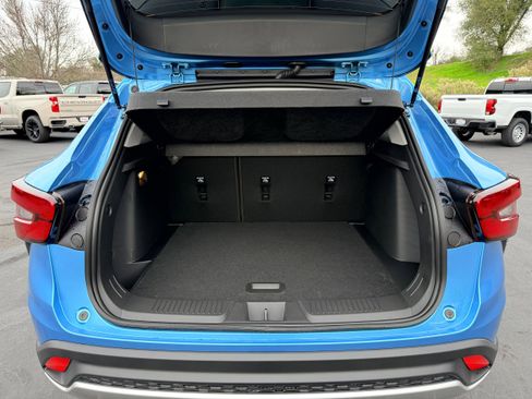 New 2026 Chevrolet Trax LT w/ LT Convenience Package image 8