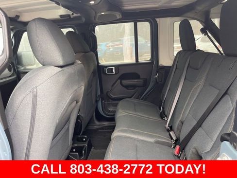 Used 2025 Jeep Wrangler Unlimited Sport AWD/4WD image 12