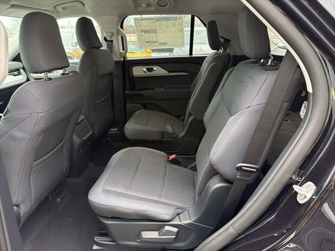 New 2026 Ford Explorer Active image 7