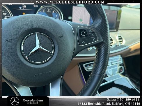 Used 2017 Mercedes-Benz E 300 image 12