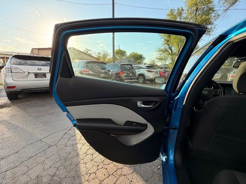 Used 2015 Dodge Dart SXT FWD image 15