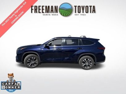 Used 2022 Toyota Highlander XLE