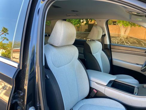 Used 2021 Hyundai Palisade SE FWD image 51