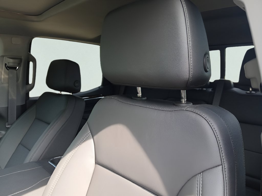 New 2026 GMC Sierra 1500 Elevation w/ Elevation Premium Package AWD/4WD image 10