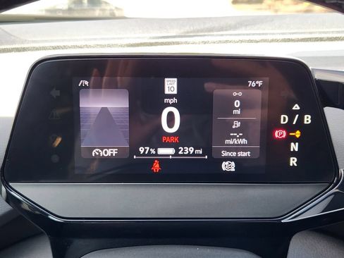 Certified 2023 Volkswagen ID.4 Pro S Plus AWD/4WD image 12