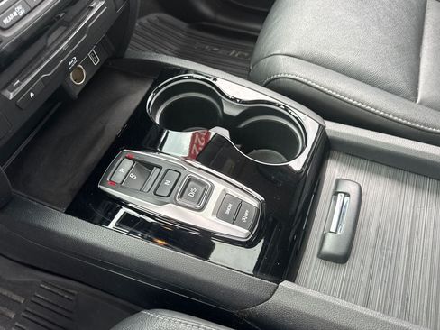 Used 2022 Honda Pilot Touring image 23