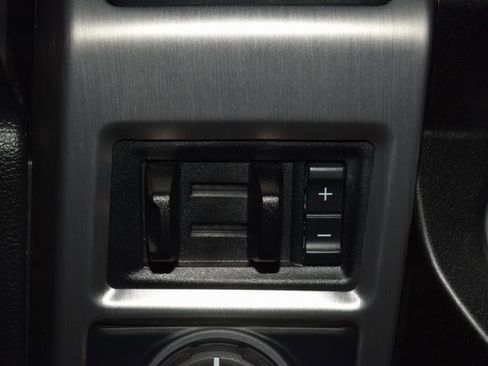 Used 2021 Ford F450 Platinum w/ FX4 Off-Road Package image 34