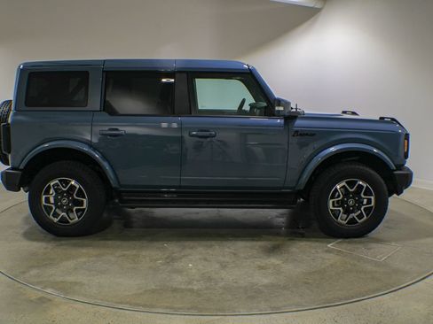 Used 2025 Ford Bronco Outer Banks AWD/4WD image 7