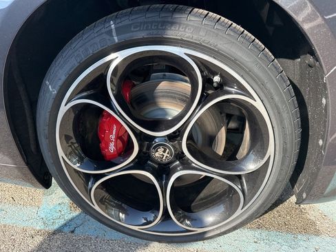New 2025 Alfa Romeo Giulia AWD image 20