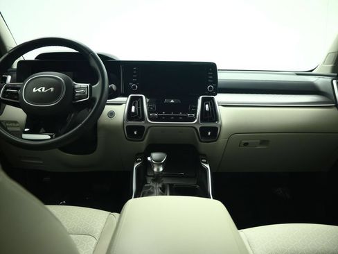 Used 2023 Kia Sorento S w/ Panoramic Sunroof Package FWD image 37