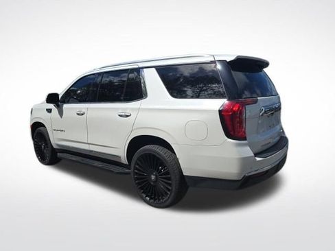 Used 2021 GMC Yukon SLT w/ SLT Premium Package image 5
