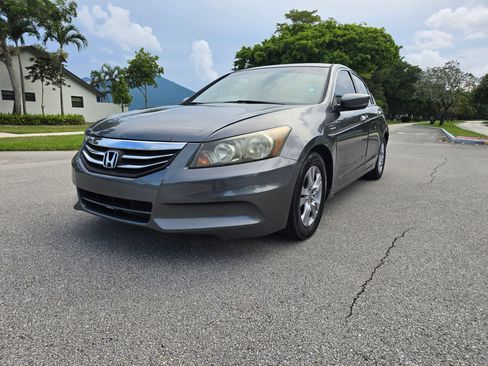 Used 2012 Honda Accord SE image 1