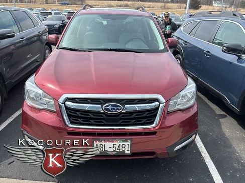 Used 2018 Subaru Forester 2.5i Premium w/ All-Weather Package image 3