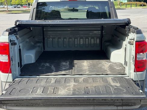 Used 2024 Ford Maverick XLT FWD image 7